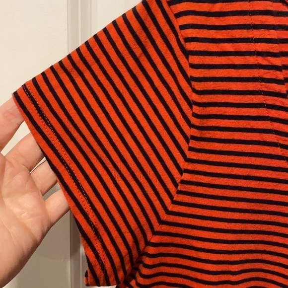 Gap Striped Peplum Tee EUC - Picture 6 of 9